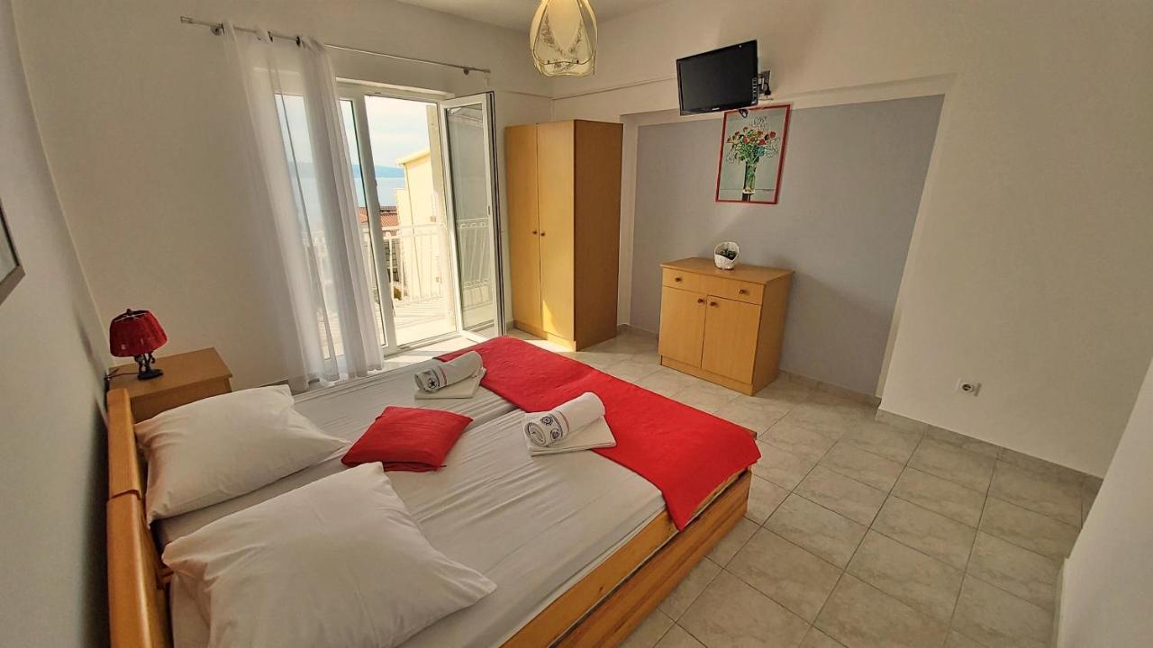 Apartments Mandalinic Omiš Exterior foto